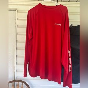 Men’s Columbia PFG fishing long sleeve shirt. Like new! Size large.